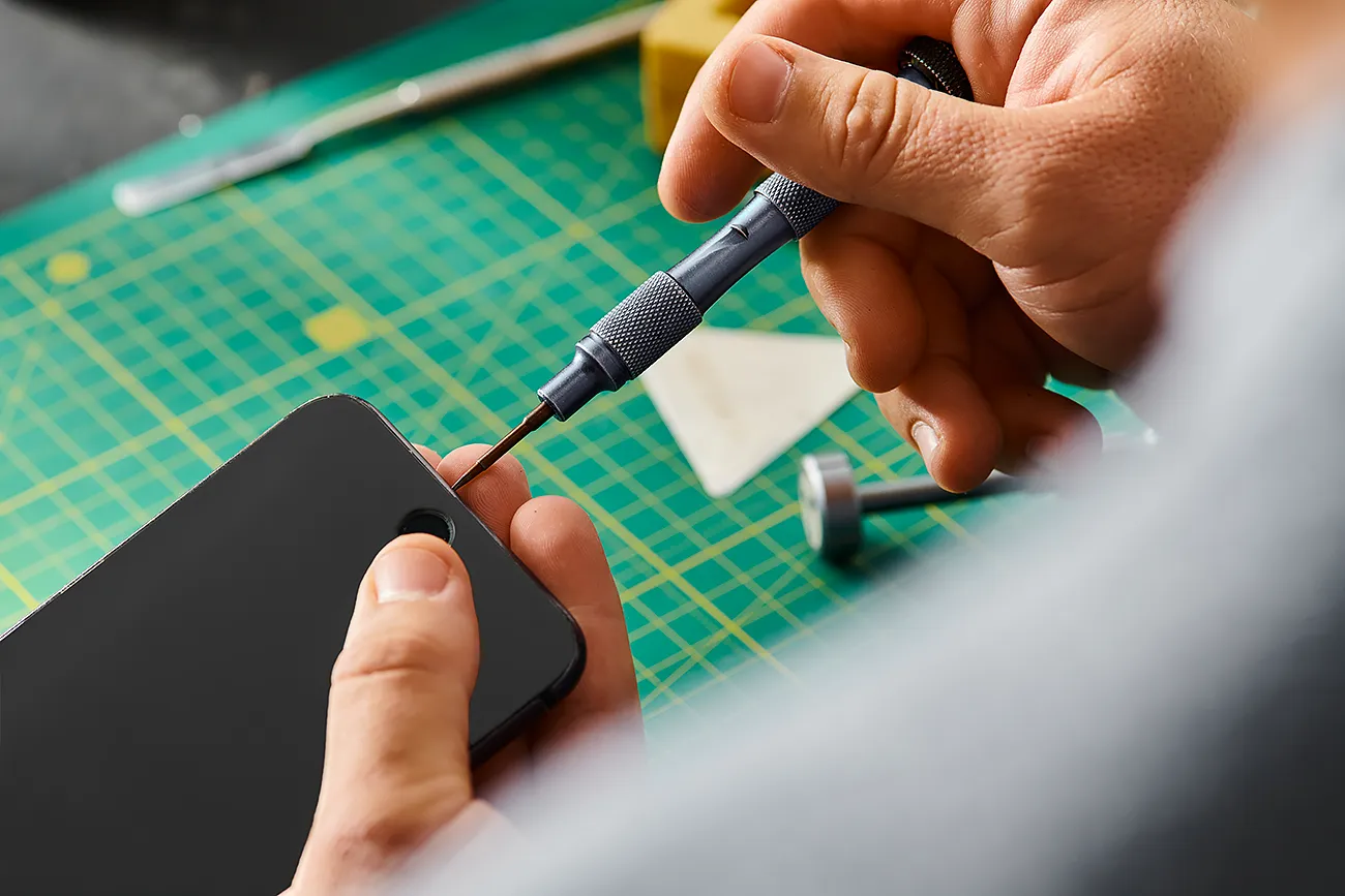 Telefon Şarj Olmuyor / Temassızlık Var: Çözüm Adımları